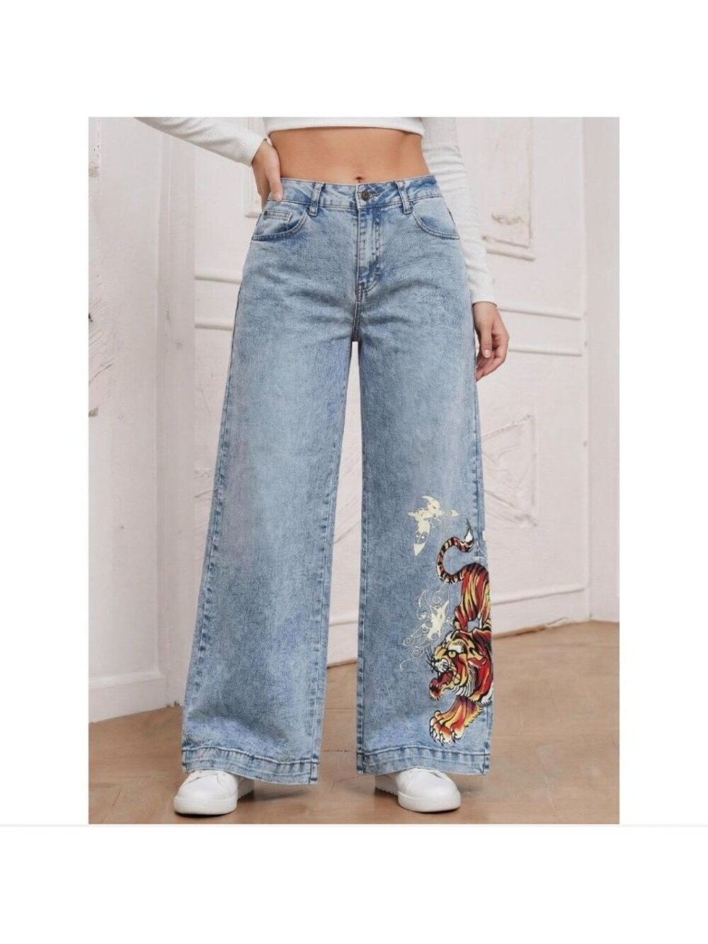 Ed Hardy Size 28 Tiger Spellout Wide Leg Acid Wash Tattoo Print Jeans
